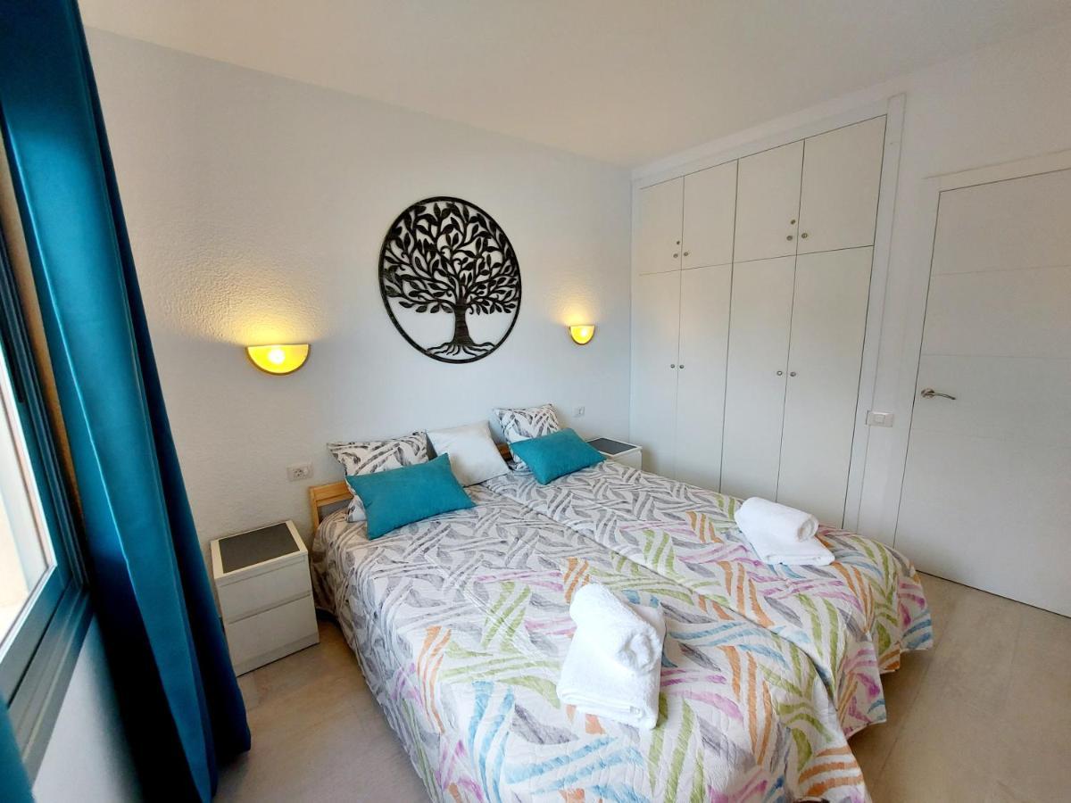 Sunny Cozy Nice Apartment Loscristianos Wifi,Pool Los Cristianos  Exteriör bild