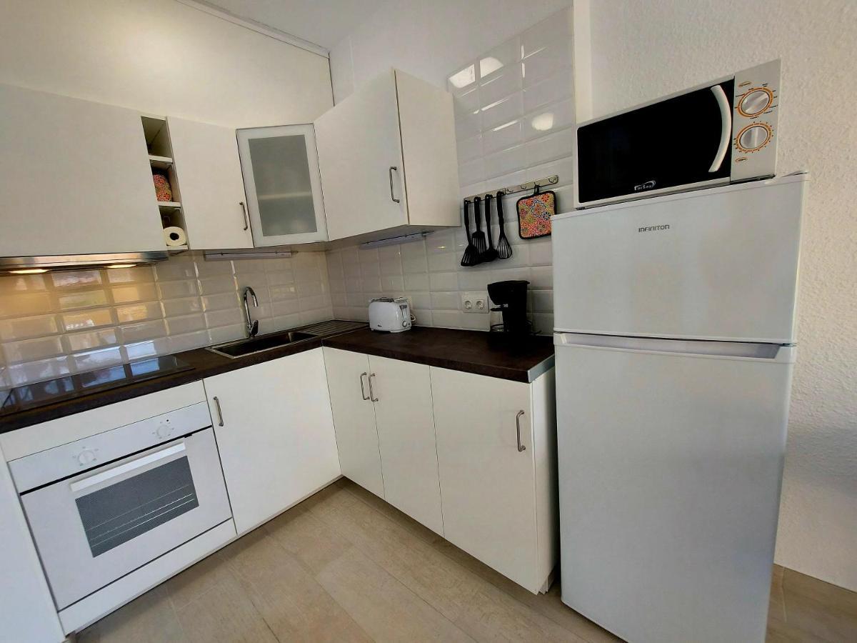 Sunny Cozy Nice Apartment Loscristianos Wifi,Pool Los Cristianos  Exteriör bild