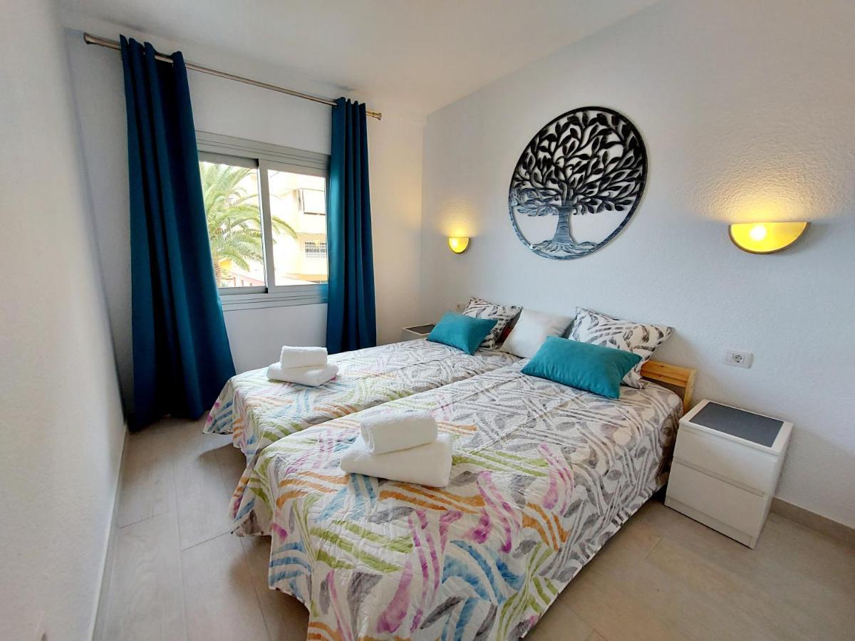 Sunny Cozy Nice Apartment Loscristianos Wifi,Pool Los Cristianos  Exteriör bild
